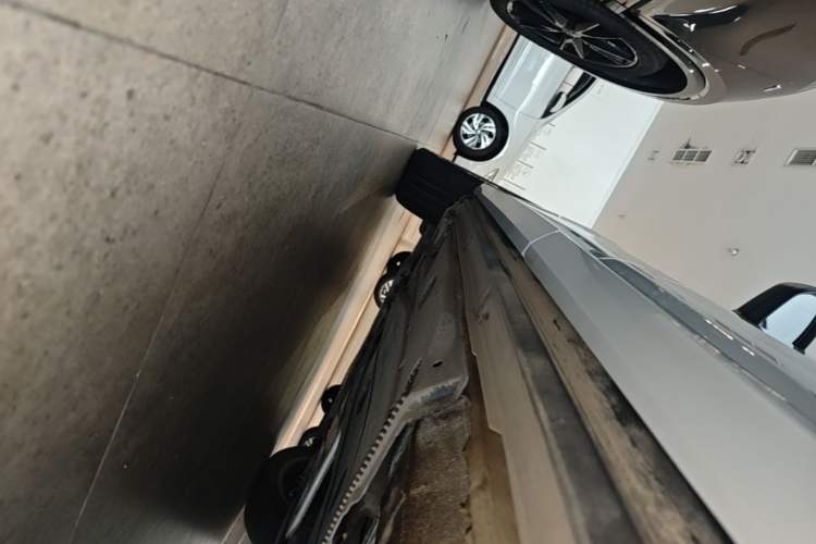 Used Audi Q2L 2024 35TFSI Ambition Dynamic Edition Left Side Sill