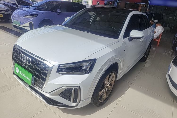 Used Audi Q2L 2024 35TFSI Fashionable and Dynamic Edition Guazi used car, China used car export, Used car for sale, Used  cars, Cheapest cars for sale
