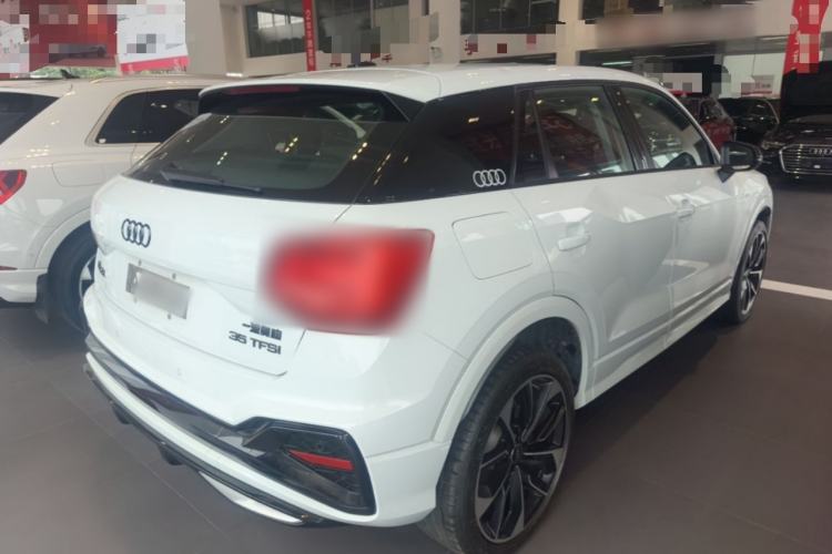 Used Audi Q2L 2024 35TFSI Luxury Dynamic Edition Rear Right 45 Deg