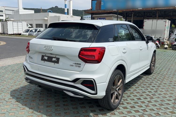 Used Audi Q2L 2024 35TFSI Fashionable and Dynamic Edition Rear Right 45 Deg