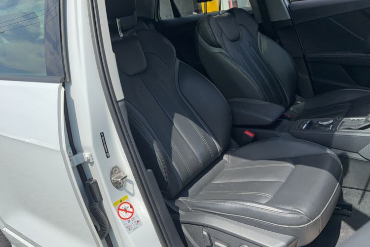 Used Audi Q2L 2024 35TFSI Fashionable and Dynamic Edition Right Front Seat