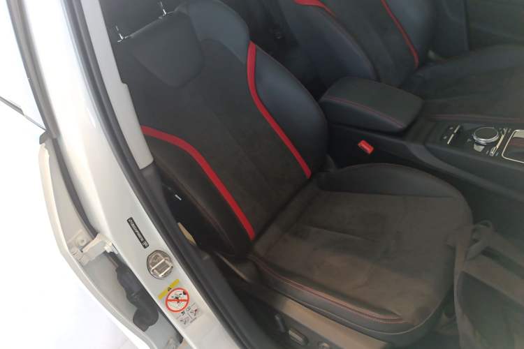 Used Audi Q2L 2024 35TFSI Luxury Dynamic Edition Right Front Seat