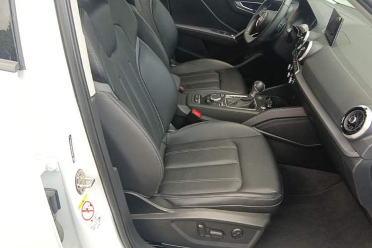 Used Audi Q2L 2024 35TFSI Fashionable and Dynamic Edition Right Front Seat