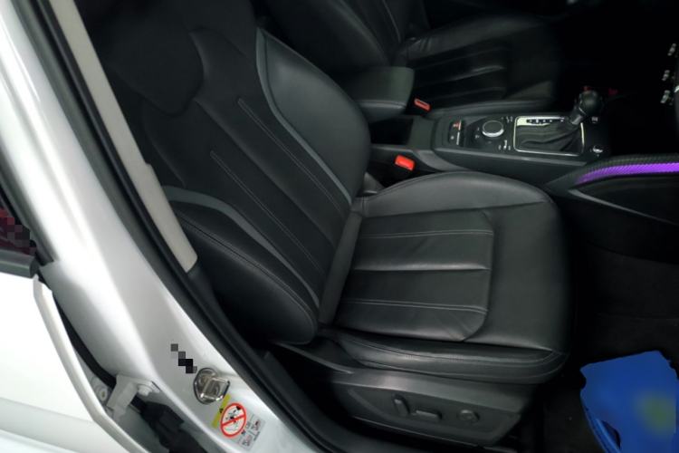Used Audi Q2L 2024 35TFSI Fashionable and Dynamic Edition Right Front Seat