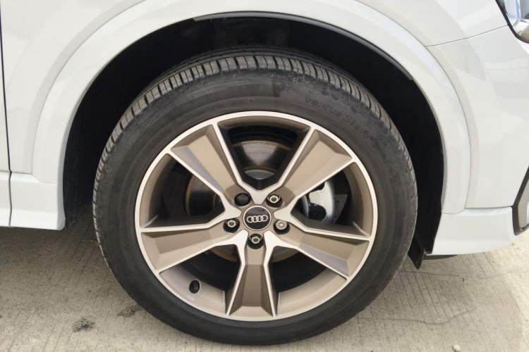 Used Audi Q2L 2024 35TFSI Fashionable and Dynamic Edition Right Front Wheel Hub