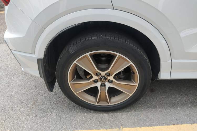 Used Audi Q2L 2024 35TFSI Fashionable and Dynamic Edition Right Rear Wheel Hub