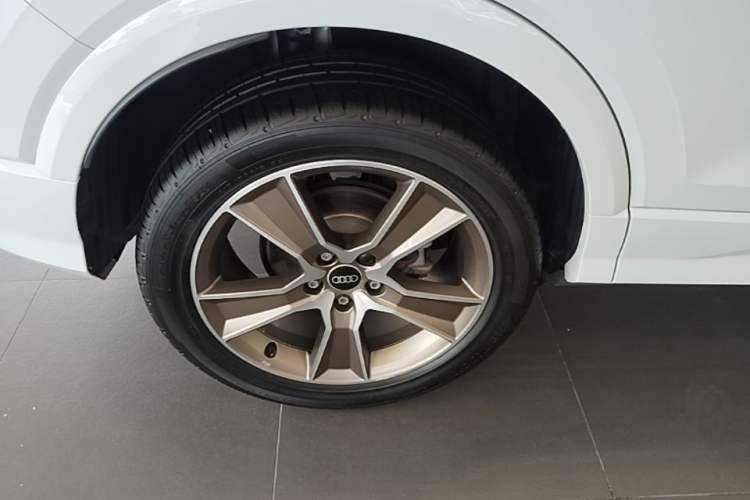 Used Audi Q2L 2024 35TFSI Fashionable and Dynamic Edition Right Rear Wheel Hub