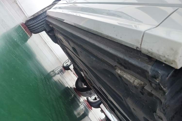 Used Audi Q2L 2024 35TFSI Fashionable and Dynamic Edition Right Side Sill