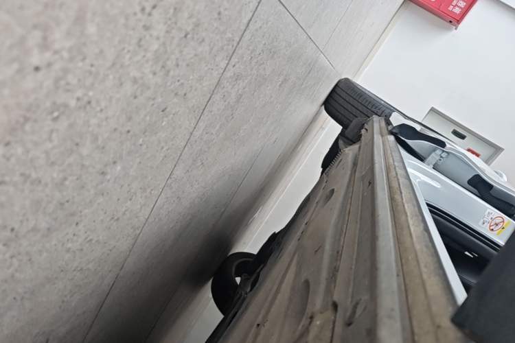 Used Audi Q2L 2024 35TFSI Fashionable and Elegant Version Right Side Sill