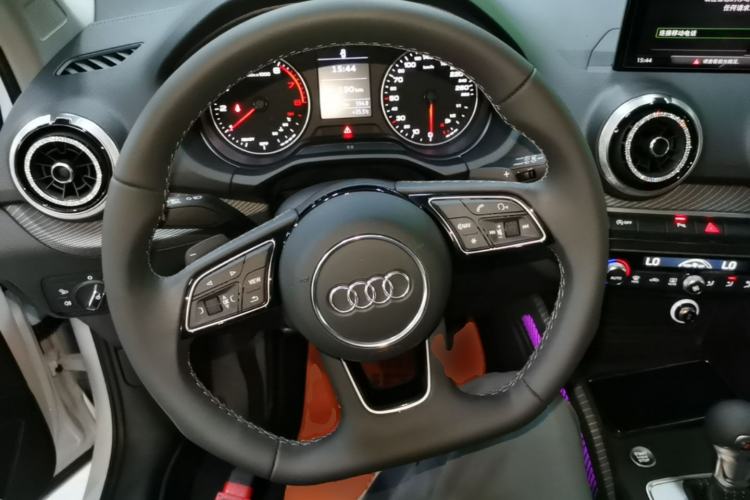 Used Audi Q2L 2024 35TFSI Fashionable and Dynamic Edition Steering Wheel