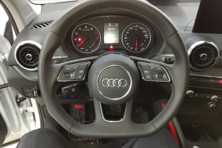 Used Audi Q2L 2024 35TFSI Fashionable and Dynamic Edition Steering Wheel