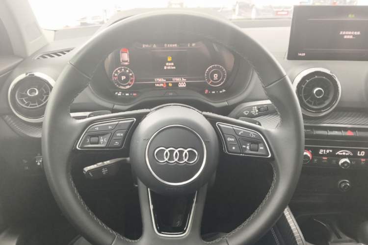 Used Audi Q2L 2024 35TFSI Luxury Prestige Edition Steering Wheel