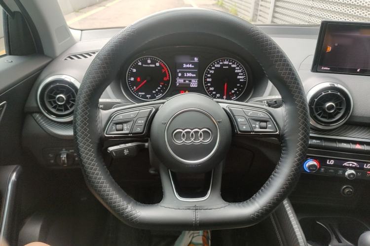 Used Audi Q2L 2024 35TFSI Fashionable and Dynamic Edition Steering Wheel