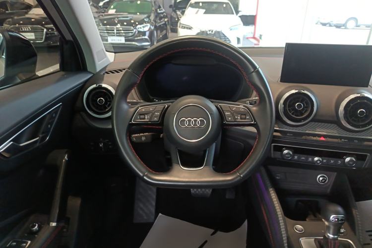 Used Audi Q2L 2024 35TFSI Luxury Dynamic Edition Steering Wheel