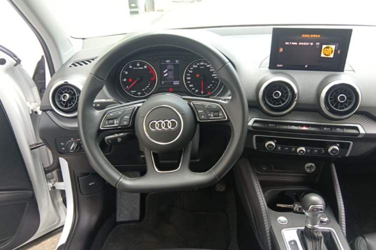 Used Audi Q2L 2024 35TFSI Fashionable and Dynamic Edition Steering Wheel