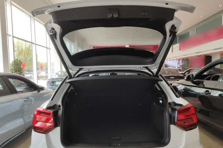 Used Audi Q2L 2024 35TFSI Fashionable and Dynamic Edition Trunk
