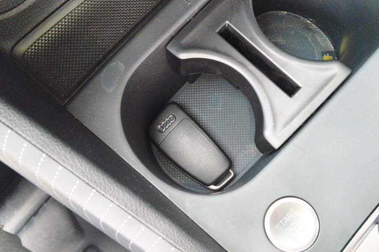 Used Audi Q2L 2024 35TFSI Fashionable and Dynamic Edition Vehicle Key