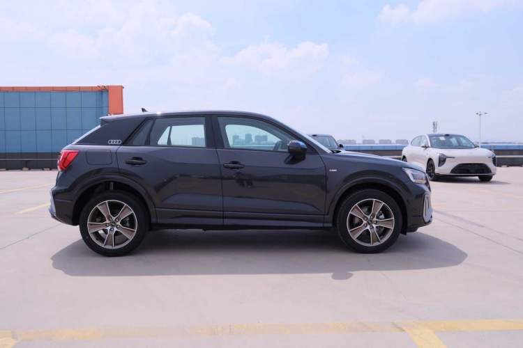 Used Audi Q2L 2025 35 TFSI Fashion Dynamic Edition Exterior 5