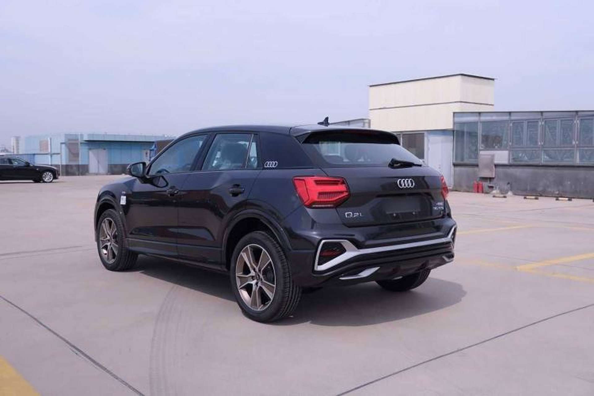 Used Audi Q2L 2025 35 TFSI Fashion Dynamic Edition Exterior 6