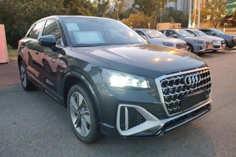 Used Audi Q2L 2025 35 TFSI Fashion Dynamic Edition Front Right 45 Deg