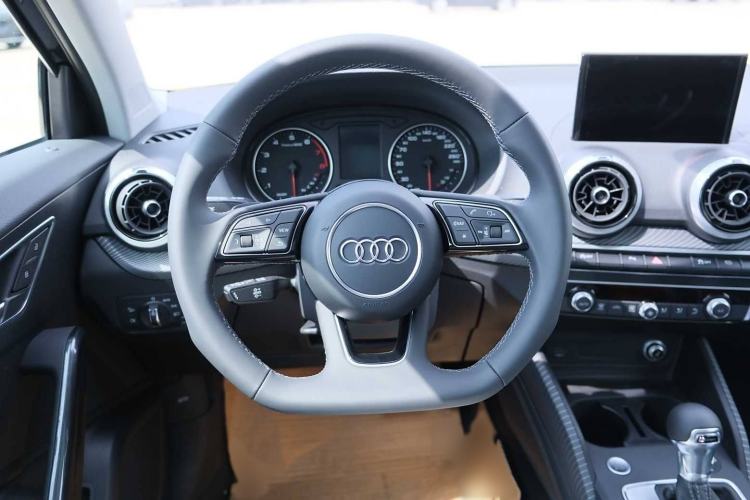 Used Audi Q2L 2025 35 TFSI Fashion Dynamic Edition Interior 2