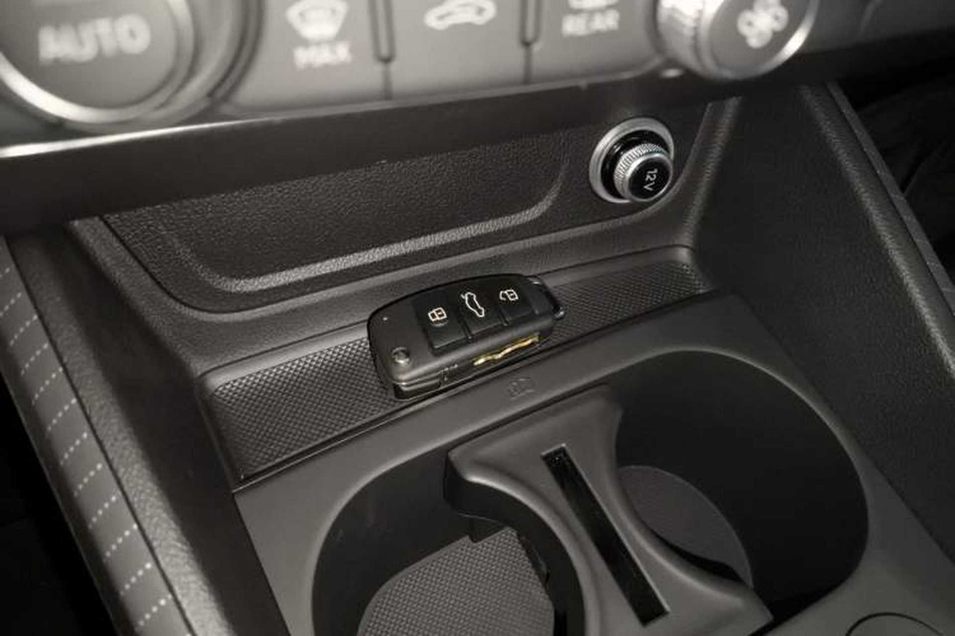 Used Audi Q2L 2025 35 TFSI Progressive Dynamic Edition Interior 1