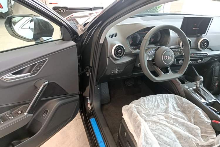 Used Audi Q2L 2025 35 TFSI Fashion Dynamic Edition Driver Seat