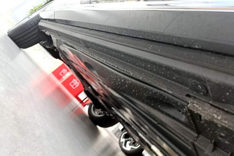 Used Audi Q2L 2025 35 TFSI Fashion Dynamic Edition Right Side Sill