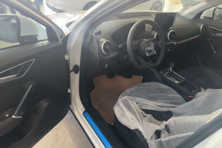 Used Audi Q2L 2025 35 TFSI Fashion Dynamic Edition Driver Seat