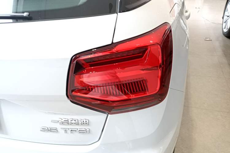 Used Audi Q2L 2025 35 TFSI Fashion Dynamic Edition Exterior 3