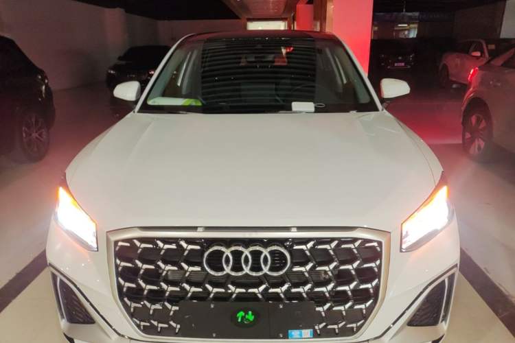 Used Audi Q2L 2025 35 TFSI Progressive Dynamic Edition Front