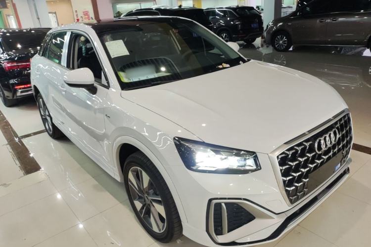 Used Audi Q2L 2025 35 TFSI Fashion Dynamic Edition Front Right 45 Deg
