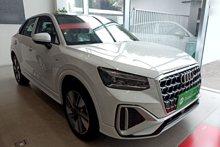 Used Audi Q2L 2025 35 TFSI Fashion Dynamic Edition Front Right 45 Deg