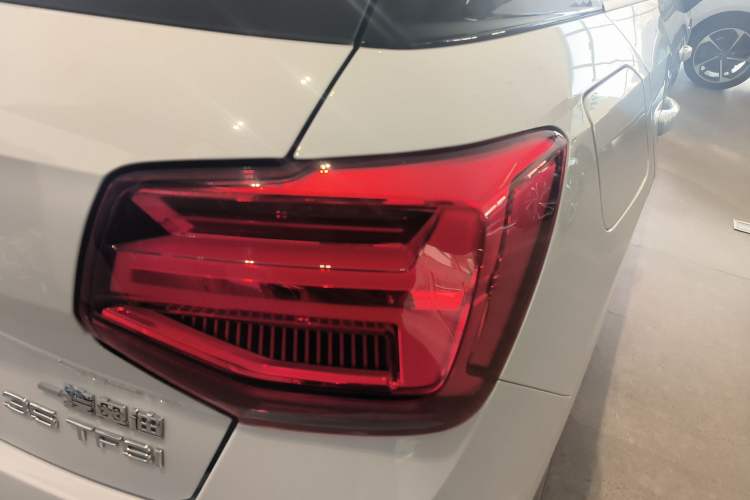 Used Audi Q2L 2025 35 TFSI Fashion Dynamic Edition Right Rear Taillight