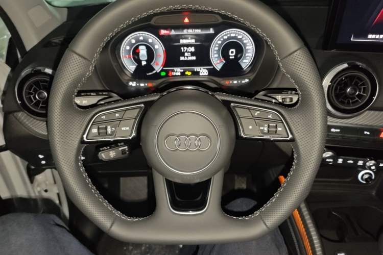Used Audi Q2L 2025 35 TFSI Fashion Dynamic Edition Steering Wheel