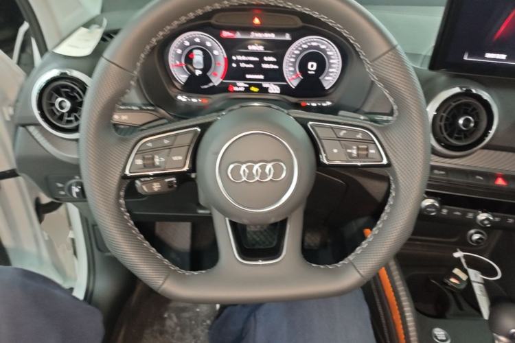 Used Audi Q2L 2025 35 TFSI Fashion Dynamic Edition Steering Wheel