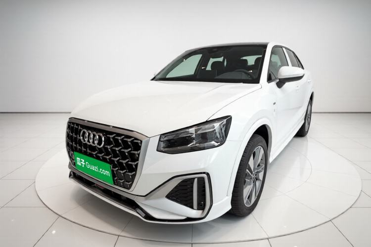 Used Audi Q2L 2025 35 TFSI Fashion Dynamic Edition Guazi used car, China used car export, Used car for sale, Used cars, Cheapest cars for sale