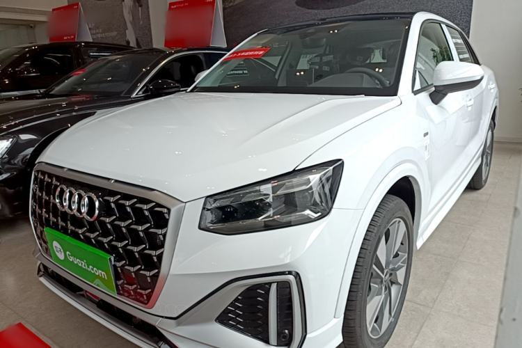 Used Audi Q2L 2025 35 TFSI Fashion Dynamic Edition Guazi used car, China used car export, Used car for sale, Used cars, Cheapest cars for sale
