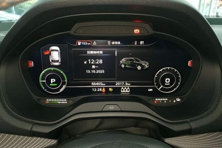Used Audi Q2L e-tron 2022 Q2L e-tron Pure Electric Smart Enjoyment Model Odometer Close Up