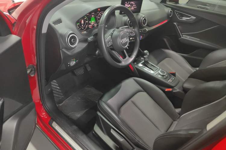 Used Audi Q2L e-tron 2019 Q2L e-tron Pure Electric Smart Enjoyment Model Driver Seat