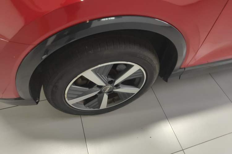 Used Audi Q2L e-tron 2019 Q2L e-tron Pure Electric Smart Enjoyment Model Left Front Wheel Hub