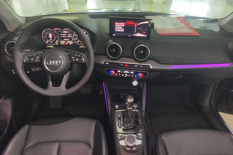 Used Audi Q2L e-tron 2019 Q2L e-tron Pure Electric Smart Enjoyment Model Center Console