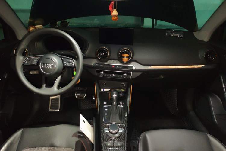 Used Audi Q2L e-tron 2019 Q2L e-tron Pure Electric Smart Style Center Console