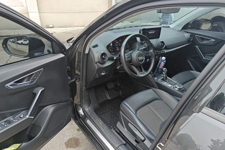Used Audi Q2L e-tron 2019 Q2L e-tron Pure Electric Smart Enjoyment Model Driver Seat