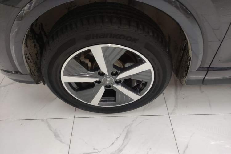 Used Audi Q2L e-tron 2019 Q2L e-tron Pure Electric Smart Enjoyment Model Exterior 4