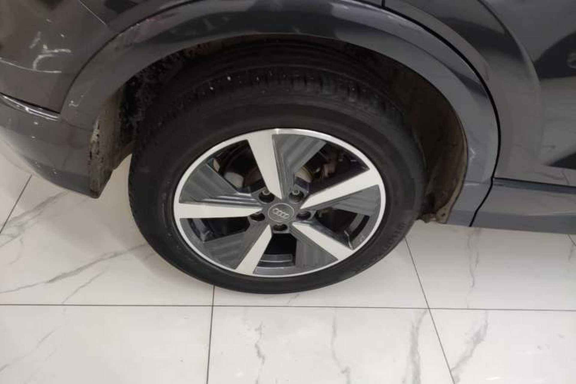 Used Audi Q2L e-tron 2019 Q2L e-tron Pure Electric Smart Enjoyment Model Exterior 5