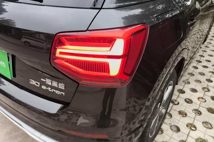 Used Audi Q2L e-tron 2019 Q2L e-tron Pure Electric Smart Enjoyment Model Exterior 6