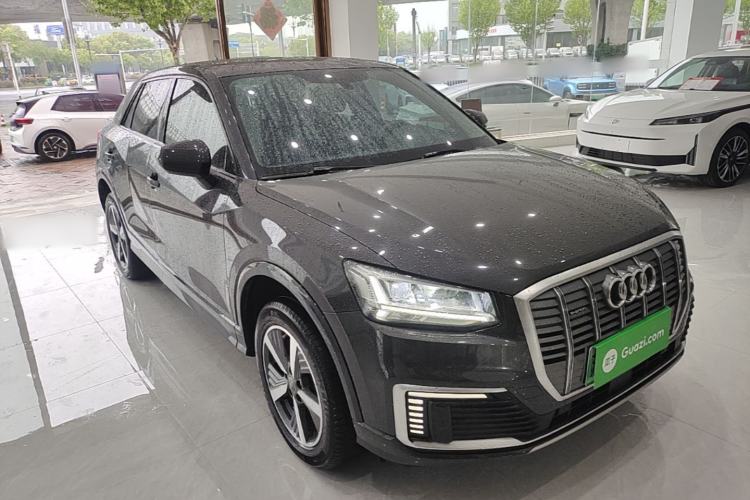 Used Audi Q2L e-tron 2019 Q2L e-tron Pure Electric Smart Style Front Right 45 Deg