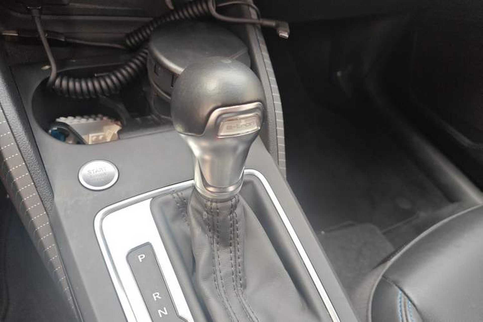 Used Audi Q2L e-tron 2019 Q2L e-tron Pure Electric Smart Enjoyment Model Gear Lever