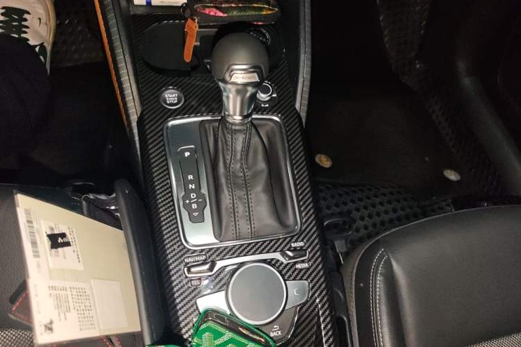 Used Audi Q2L e-tron 2019 Q2L e-tron Pure Electric Smart Style Gear Lever